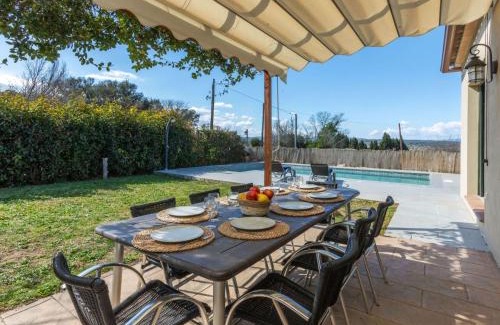 Ullastret Maison | Holiday Home Ullastreta by Interhome