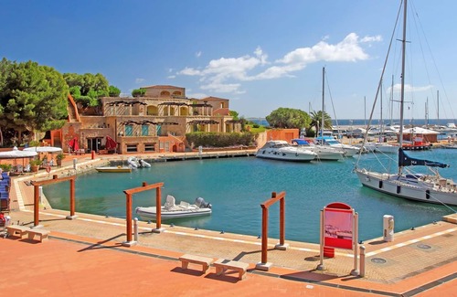 Portisco Maison | Maison "Urbansea Bilo", avec jardin, terrasse et Wi-Fi
