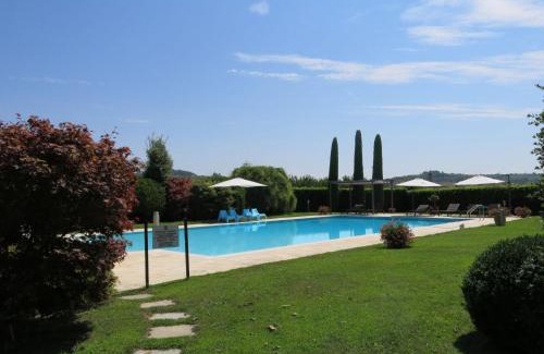 Alliere Maison | Holiday Home Villa Carlotta by Interhome
