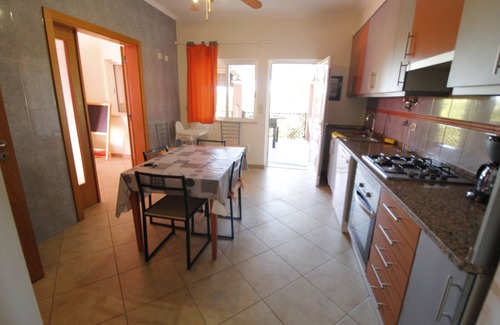 Silves Maison | Maison de vacances 'Vila Pedra' avec vue sur la montagne, Wi-Fi et climatisation