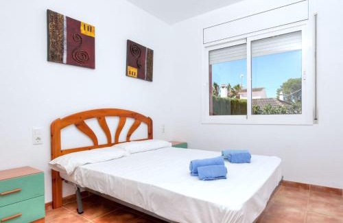 Les Tres Cales Maison | Holiday Home Villa Santa Marta I by Interhome