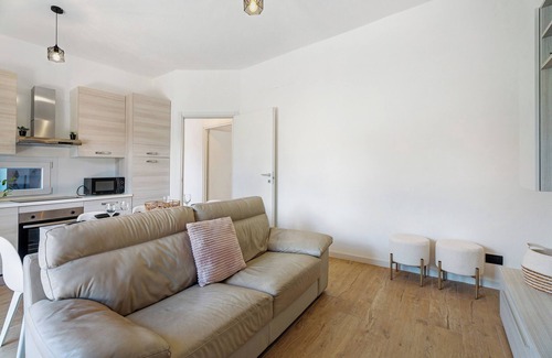 Arona Maison | Maison de vacances 'Villa Lilia Appartamento Verde' avec jardin partagé et Wi-Fi