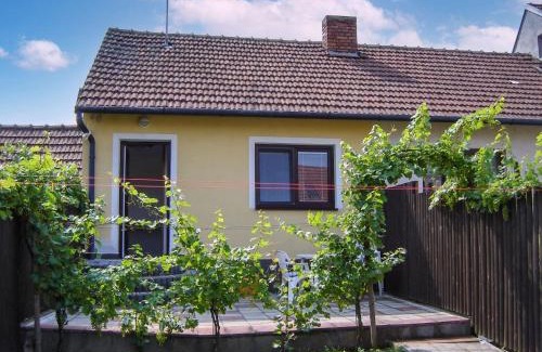 Dolni Bojanovice Maison | Holiday Home Vinarska by Interhome