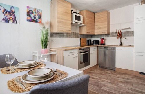 Tribsees Maison | Maison de vacances 'Wanderpfotens Ostsee Ferienhaus' avec terrasse privée, jardin privé et Wi-Fi