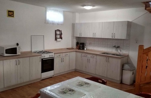Balatonfokajar Maison | Maison de vacances avec accès à Internet, arrivée et départ le samedi et le dimanche