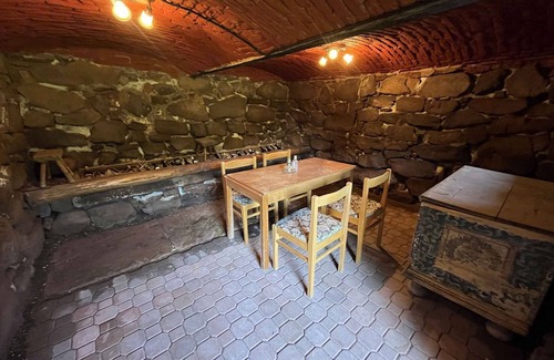 Stara Paka Maison | Holiday home with a swimming pool in a semi-selit in the Staropacks mountains