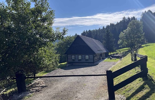 Stara Paka Maison | Holiday home with a swimming pool in a semi-selit in the Staropacks mountains