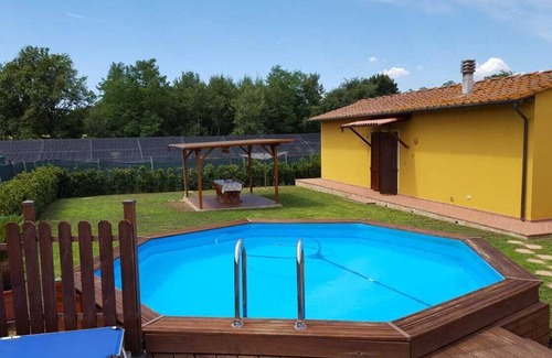 Fucecchio Maison | Maison de vacances avec un grand jardin et une piscine au coeur de la Toscane