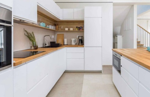 Barbariga Maison | Maison de vacances avec air conditionné et une piscine extérieure