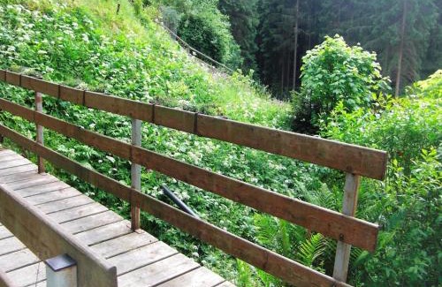 Grossbreitenbach Maison | Holiday Home with Garden