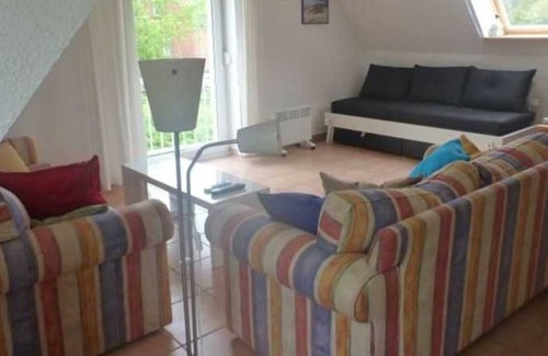 Niendorf Appartement | Holiday home with lots of peace and quiet - 3-room holiday home with lots of peace and quiet (1 - 5 pers.)