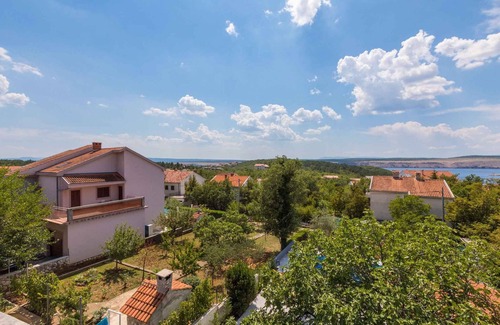 Jadranovo Maison | Maison de vacances avec piscine extérieure et 4 chambres