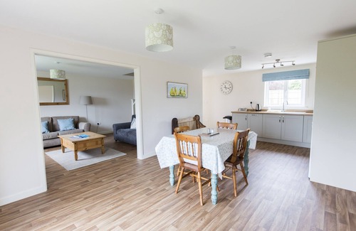 East Dereham Maison | NOUVEAU Cottage avec piscine, sauna, gymnase et courts de tennis parfaits pour explorer Norfolk!