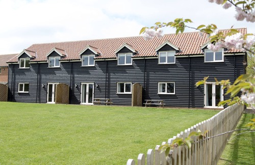 East Dereham Maison | NOUVEAU chalet avec piscine, sauna, salle de sport et courts de tennis, parfait pour explorer le Norfolk!