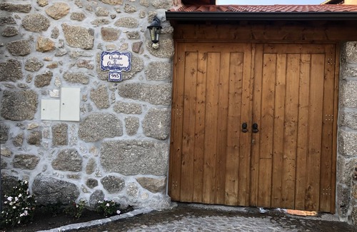 Guimaraes Maison | Holiday home with swimming pool and soccer field