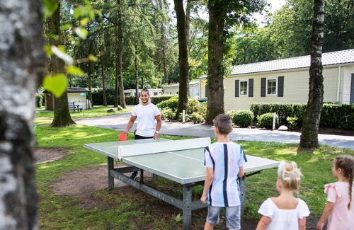 Ede Villa | Holiday home with sauna near the Veluwe