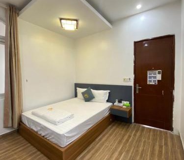 Ngo Quyen Hôtel | Holiday Hotel 2