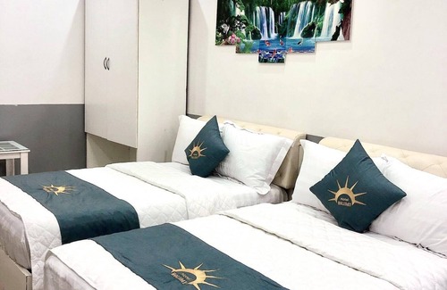 Ngo Quyen Hôtel | Holiday Hotel 2