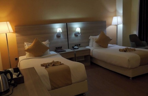 Nifas Silk-Lafto Hôtel | Holiday Hotel