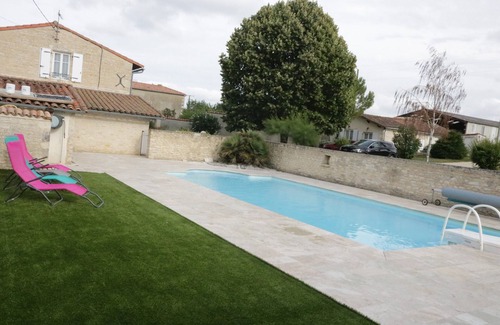 Prisse-la-Charriere Maison | Maison de vacances "La Marquise" 8 à 10 personnes