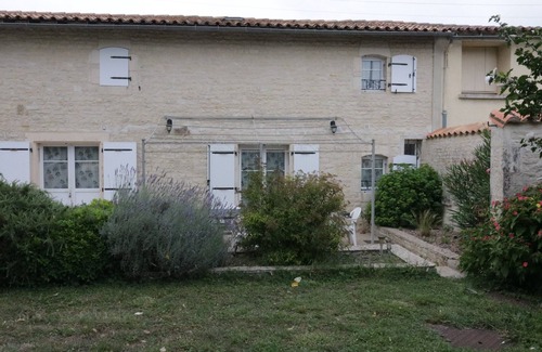 Prisse-la-Charriere Maison | Maison de vacances "La Marquise" 8 à 10 personnes