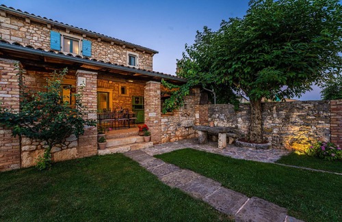 Grandici Maison | Maison de vacances Barban pour 1 - 8 personnes avec 3 chambres à coucher - Maison de vacances