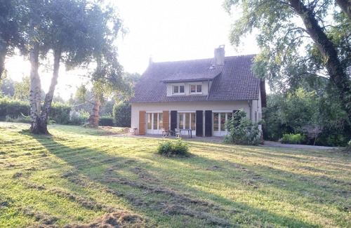 Saints Maison | Maison de vacances Beautheil pour 2 - 6 personnes avec 3 chambres à coucher - Maison de vacances