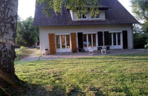 Saints Maison | Maison de vacances Beautheil pour 2 - 6 personnes avec 3 chambres à coucher - Maison de vacances