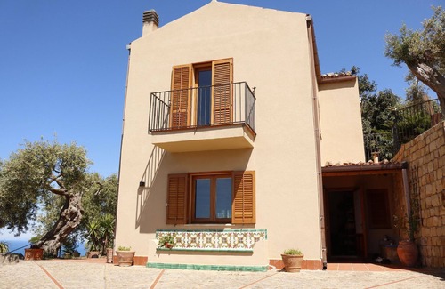 Tusa Maison | Maison de vacances Castel di Tusa pour 4 personnes avec 2 chambres à coucher - Maison de vacances