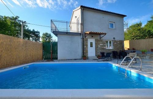 Buzet Maison | Holiday House Eda with Private Pool