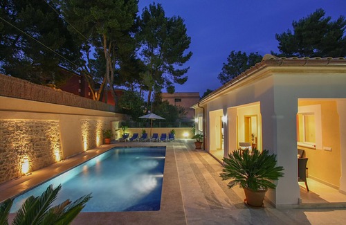 Cala San Vicente Chalet De Ski | Maison de vacances avec piscine privée à Pollença, Majorque
