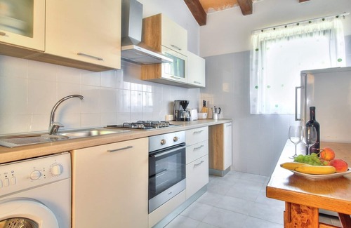 Dajla Maison | Maison de vacances Flora 8 Chambres avec Jardin Clôturé