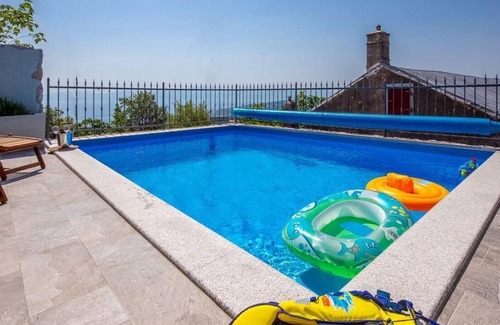 Hreljin Maison | Holiday house Hreljin for 2 - 9 persons with 4 bedrooms - Holiday home