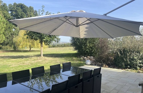 Monflanquin Maison | Holiday house in the countryside with swimming pool and private jacuzzi. Guaranteed relaxation