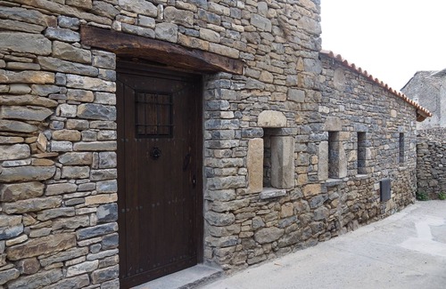 Ainsa-Sobrarbe Maison | Maison de vacances avec piscine en SIERRA DE GUARA