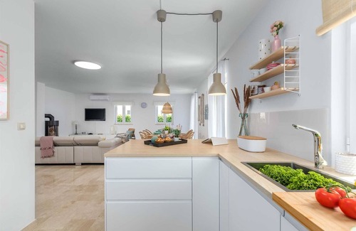 Milohnici Maison | Maison de vacances JOSEPHINE avec piscine chauffée