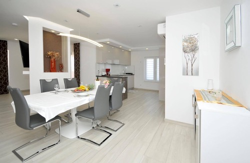 Kastel Stafilic Maison | Maison de vacances Kaštel Štafilić pour 1 - 14 personnes avec 7 chambres à coucher - Maison de vacan