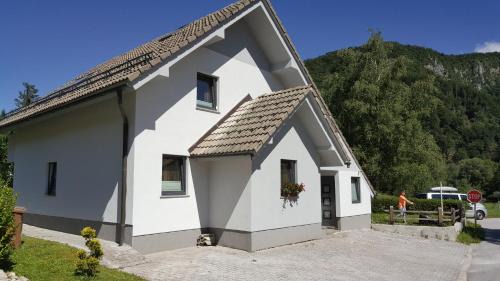 Bohinj Maison | Holiday House Klemenčič
