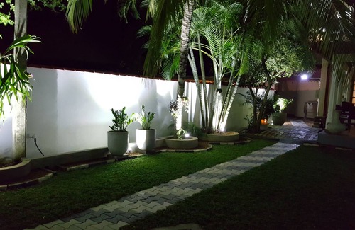 Aluthgama Maison | Maison de vacances, chambre basse 20 € pp, chambre double.+ Ac + Vantilador à 2 km de la plage, 30C