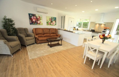 Miami Platja Maison | Holiday house Miami-Platja for 1 - 8 persons with 4 bedrooms - Holiday home