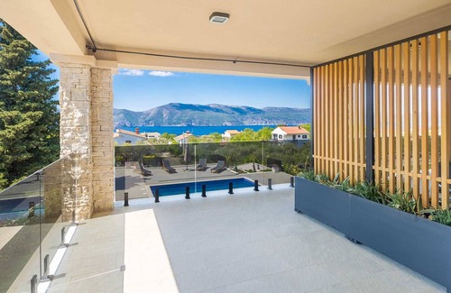 Brzac Maison | Holiday house MYSTIQUE