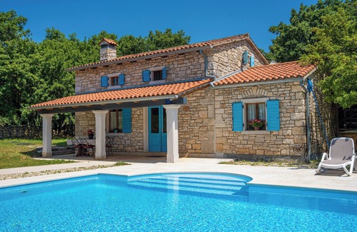 Bibici Maison | Maison de vacances Pićanci * endroit calme et isolé, jardin de 3800 m2, piscine privée
