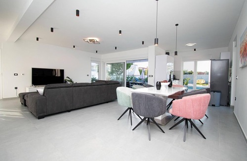 Vodnjan Maison | Holiday house Pula for 1 - 16 persons with 8 bedrooms - Holiday home