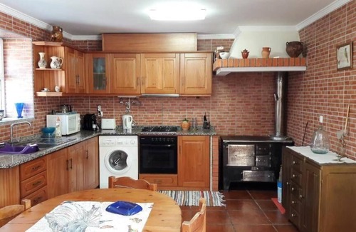 Oliveira de Frades Maison | Holiday house Ribeiradio for 1 - 8 persons with 4 bedrooms - Holiday home