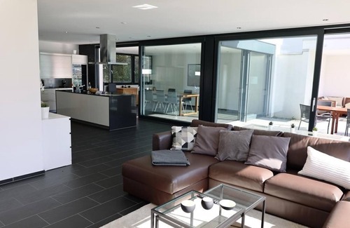 Ruetli Maison | Maison de vacances Sisikon pour 1 - 4 personnes avec 2 chambres à coucher - Maison de vacances indép