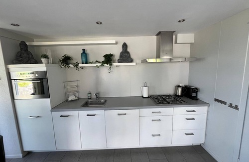 Stavenisse Maison | Holiday house Stavenisse for 1 - 5 persons with 3 bedrooms - Row house