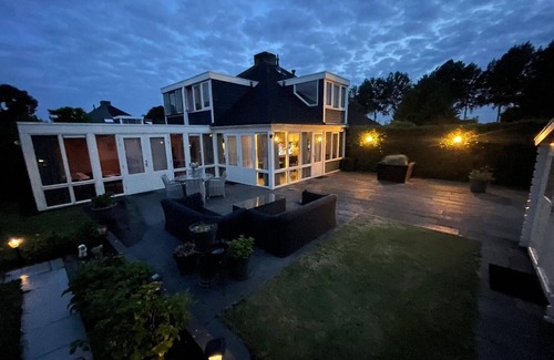 Stavenisse Maison | Holiday house Stavenisse for 1 - 5 persons with 3 bedrooms - Row house