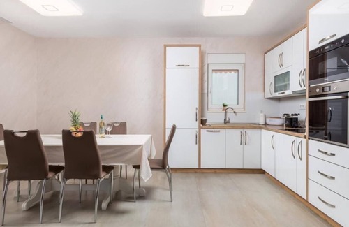Bibici Maison | Holiday house Svetvinčenat for 1 - 8 persons with 3 bedrooms - Holiday home