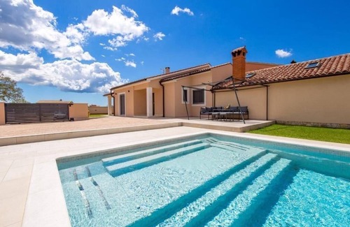 Bibici Maison | Holiday house Svetvinčenat for 1 - 8 persons with 3 bedrooms - Holiday home