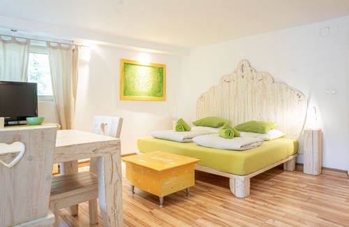 Gozd Martuljek Appartement | Holiday House Trata | Apartment 3 | Terrace | 1 x Bedroom